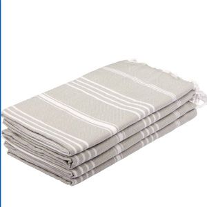 Decorative bath towels